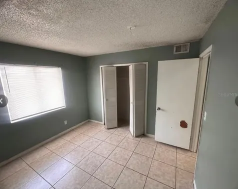 5213 Via Hacienda Circle Orlando FL 32839