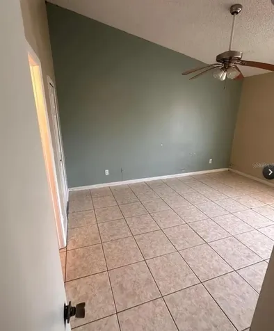 5213 Via Hacienda Circle Orlando FL 32839