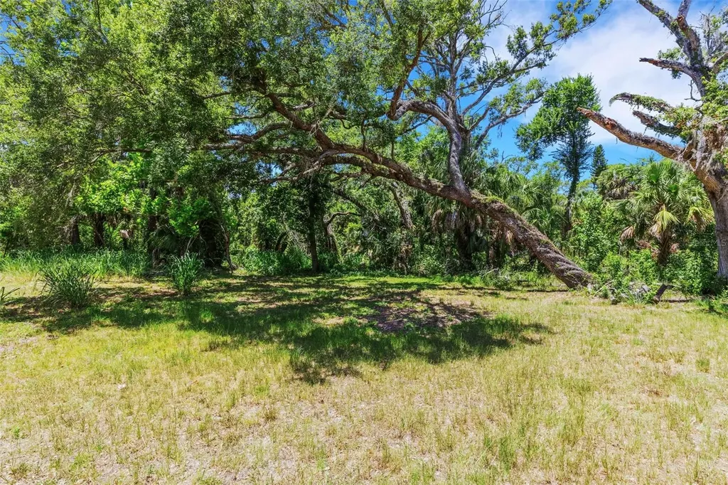 8010 Brower Drive Bradenton FL 34211