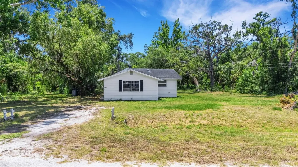 8010 Brower Drive Bradenton FL 34211