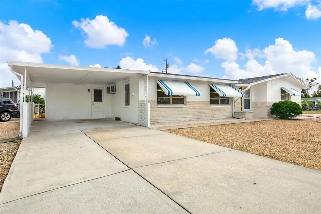 1617 Derrick Street Holiday FL 34690
