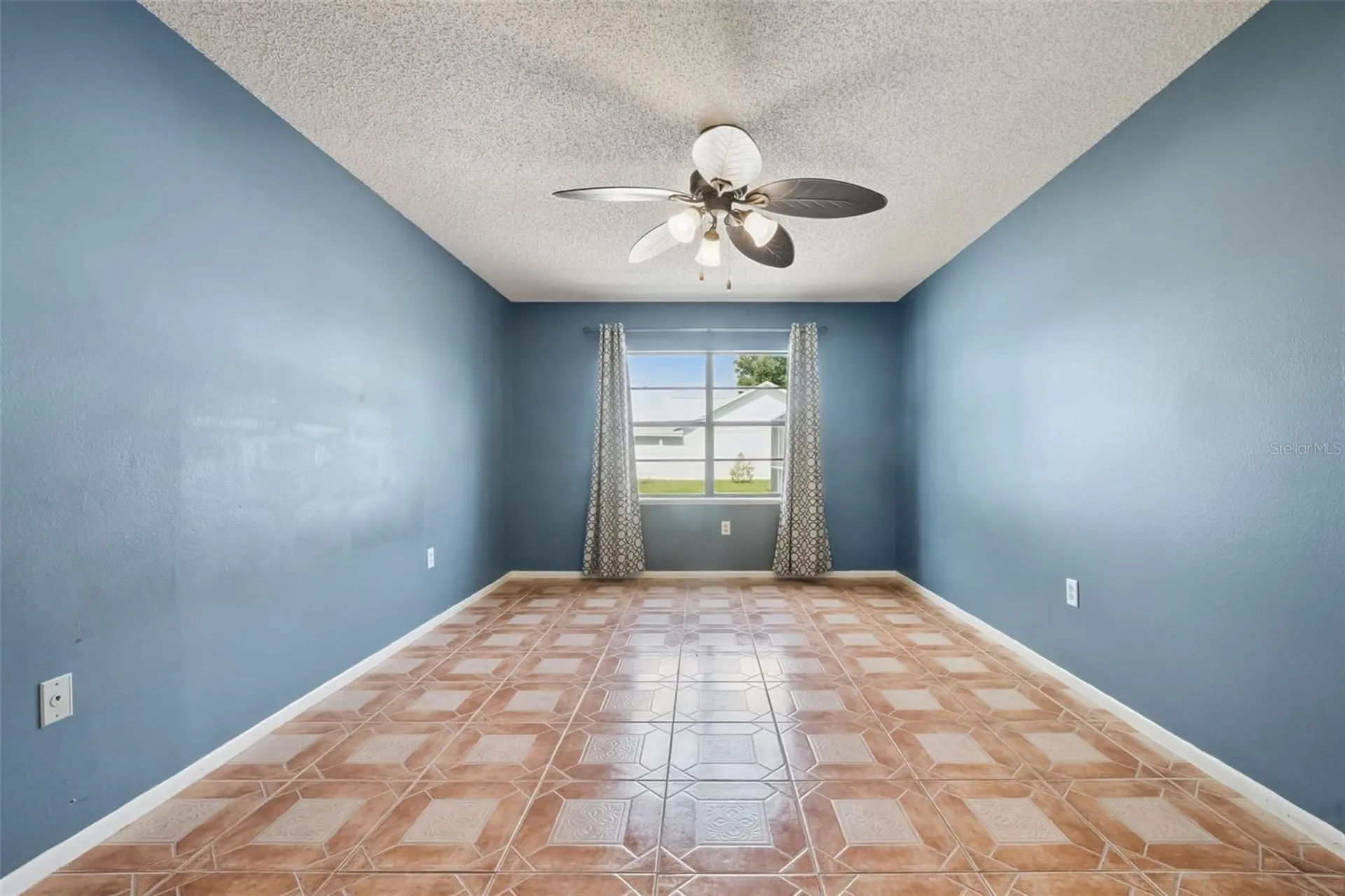 2620 E Dorchester Drive Deltona FL 32738