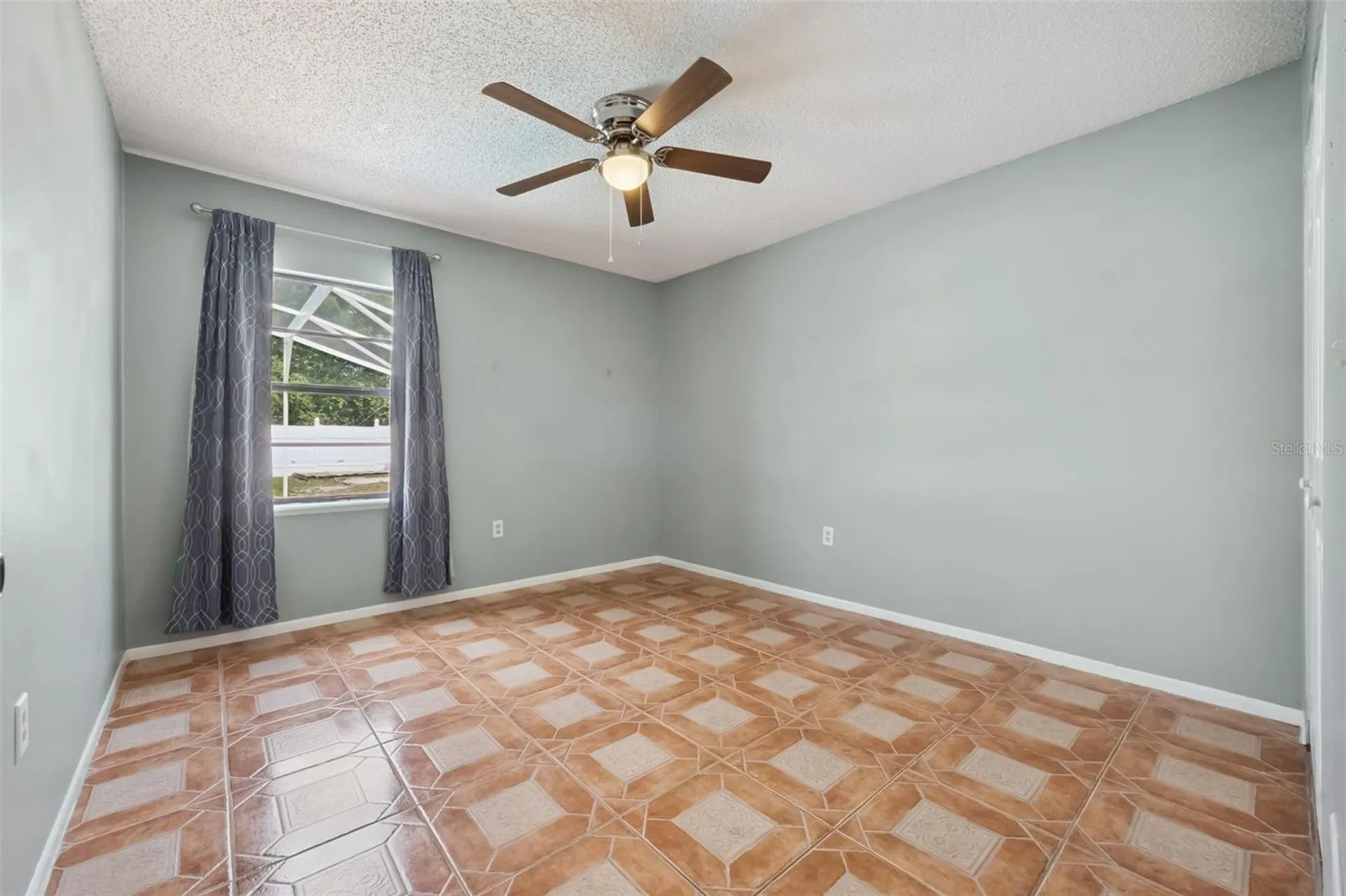 2620 E Dorchester Drive Deltona FL 32738