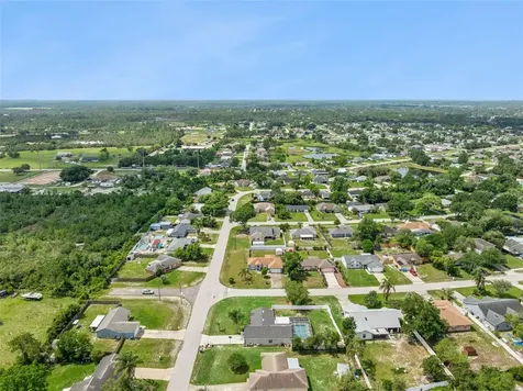 2620 E Dorchester Drive Deltona FL 32738