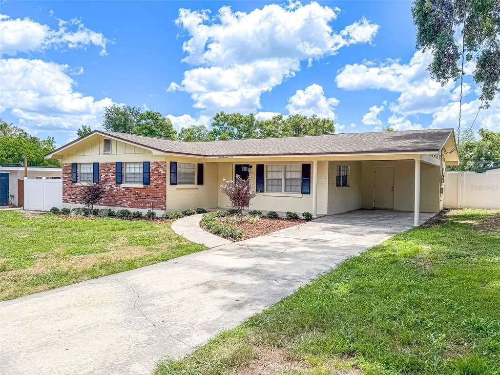 506 15th Court NE Winter Haven FL 33881