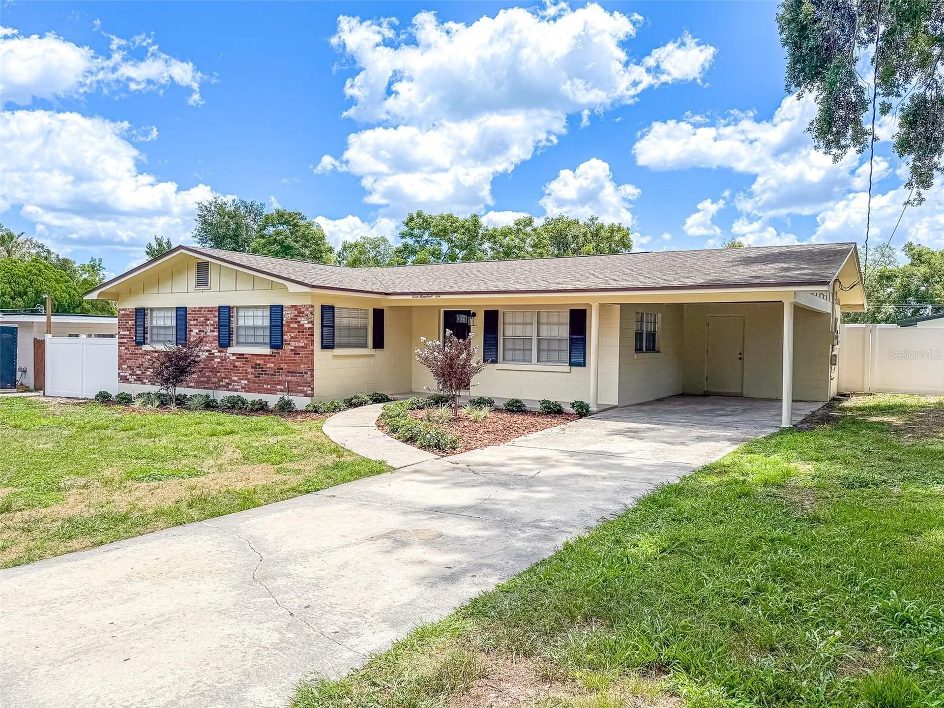 506 15th Court NE Winter Haven FL 33881