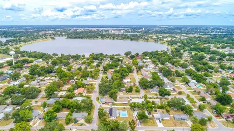 506 15th Court NE Winter Haven FL 33881