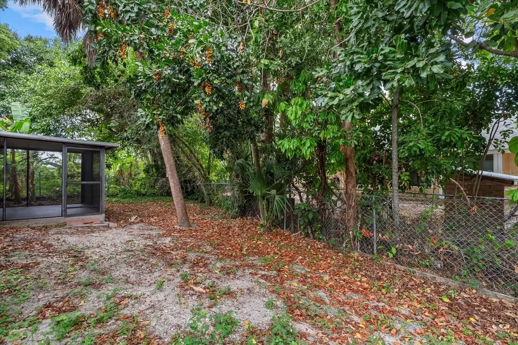 2127 Worrington Street Sarasota FL 34231