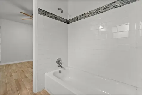 2127 Worrington Street Sarasota FL 34231