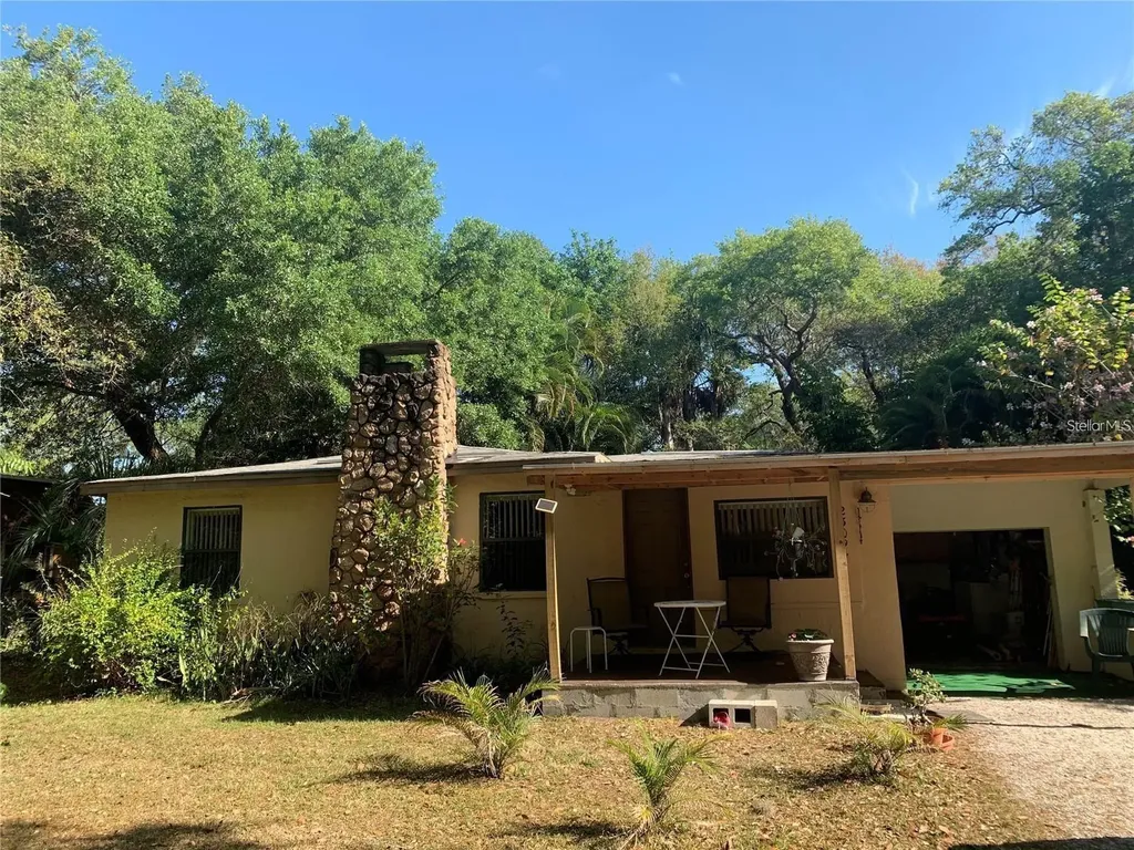 23094 Central Avenue Port Charlotte FL 33980