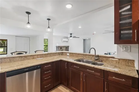 23094 Central Avenue Port Charlotte FL 33980