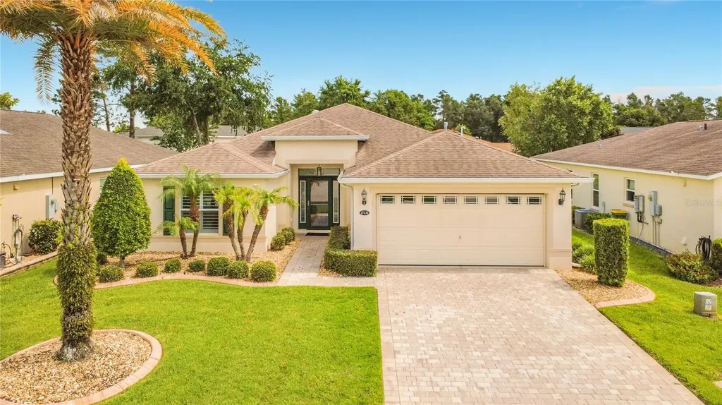 27132 Roanoke Drive Leesburg FL 34748