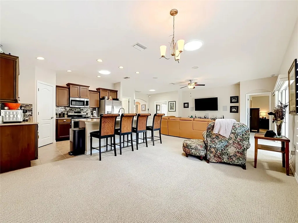27132 Roanoke Drive Leesburg FL 34748