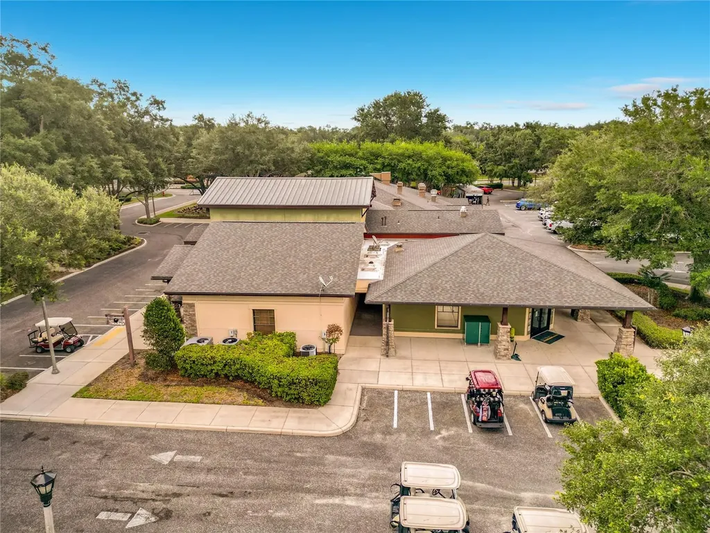 27132 Roanoke Drive Leesburg FL 34748