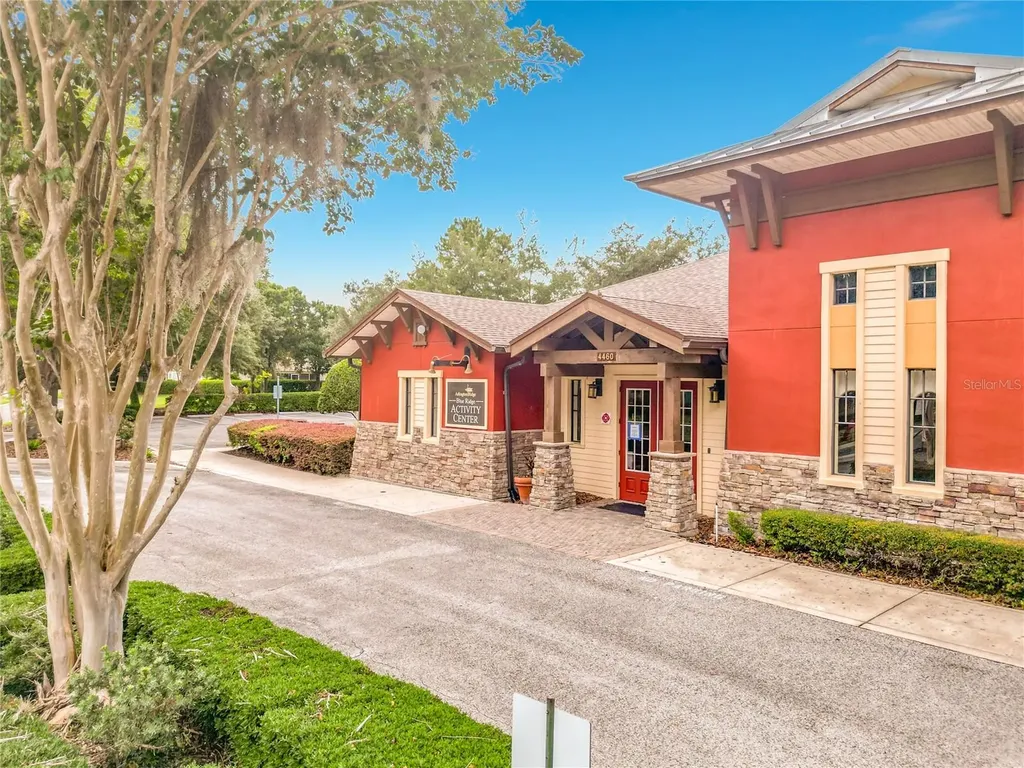 27132 Roanoke Drive Leesburg FL 34748
