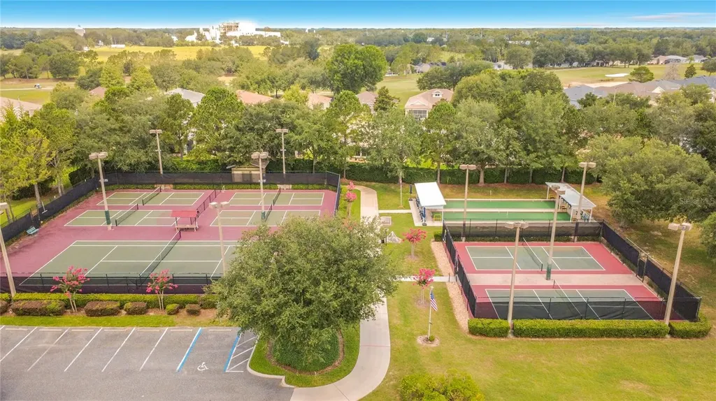 27132 Roanoke Drive Leesburg FL 34748