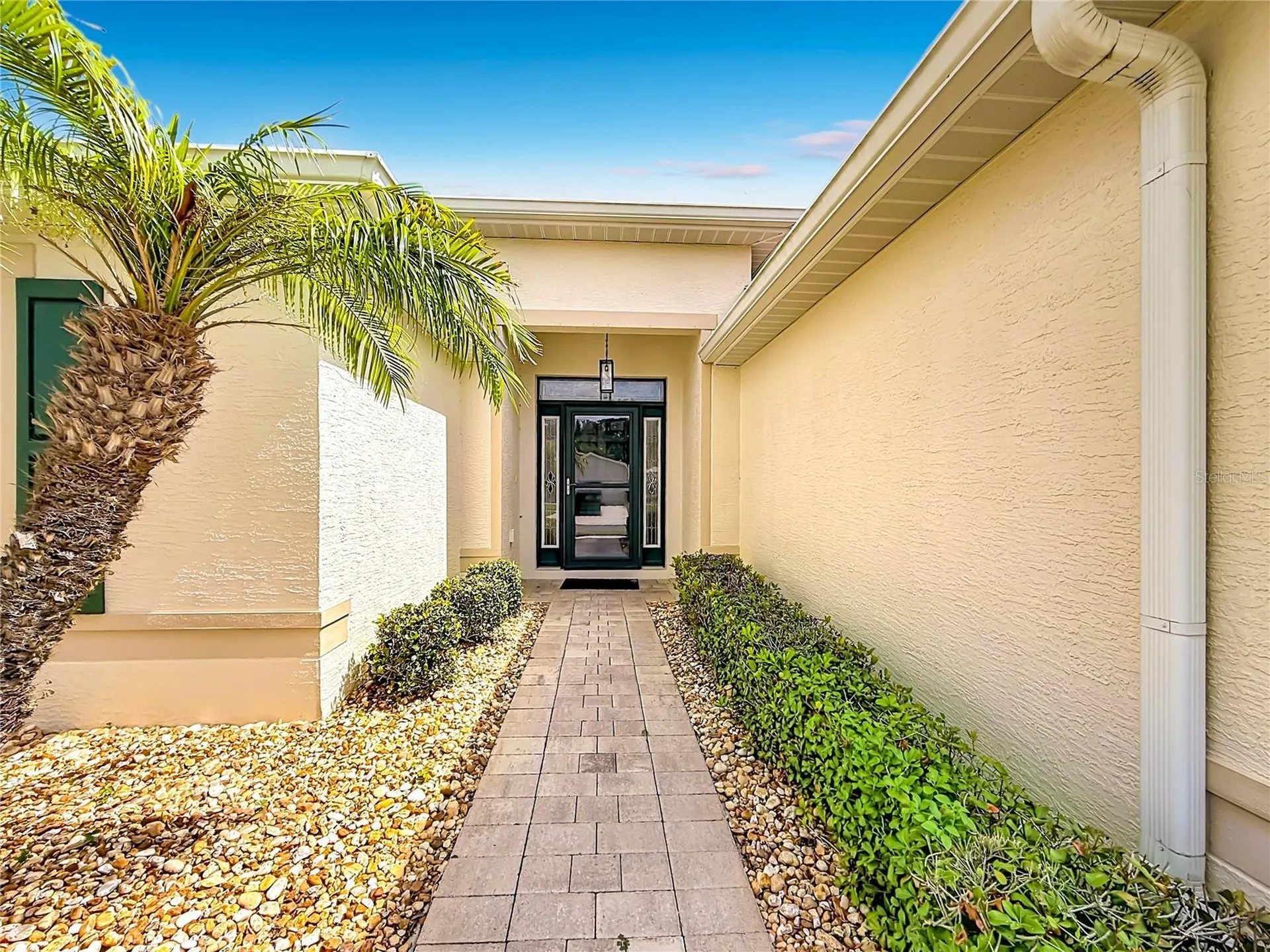 27132 Roanoke Drive Leesburg FL 34748