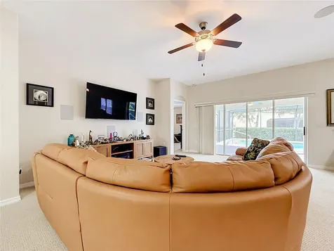 27132 Roanoke Drive Leesburg FL 34748