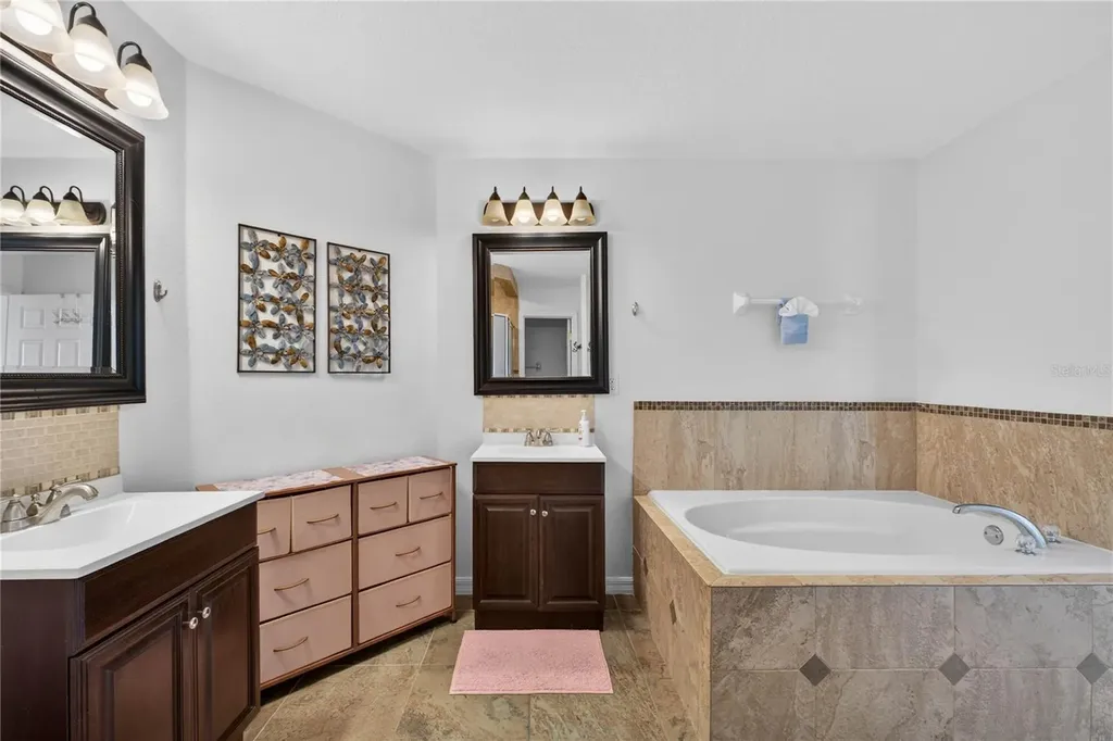 402 Delancey Drive Davenport FL 33837