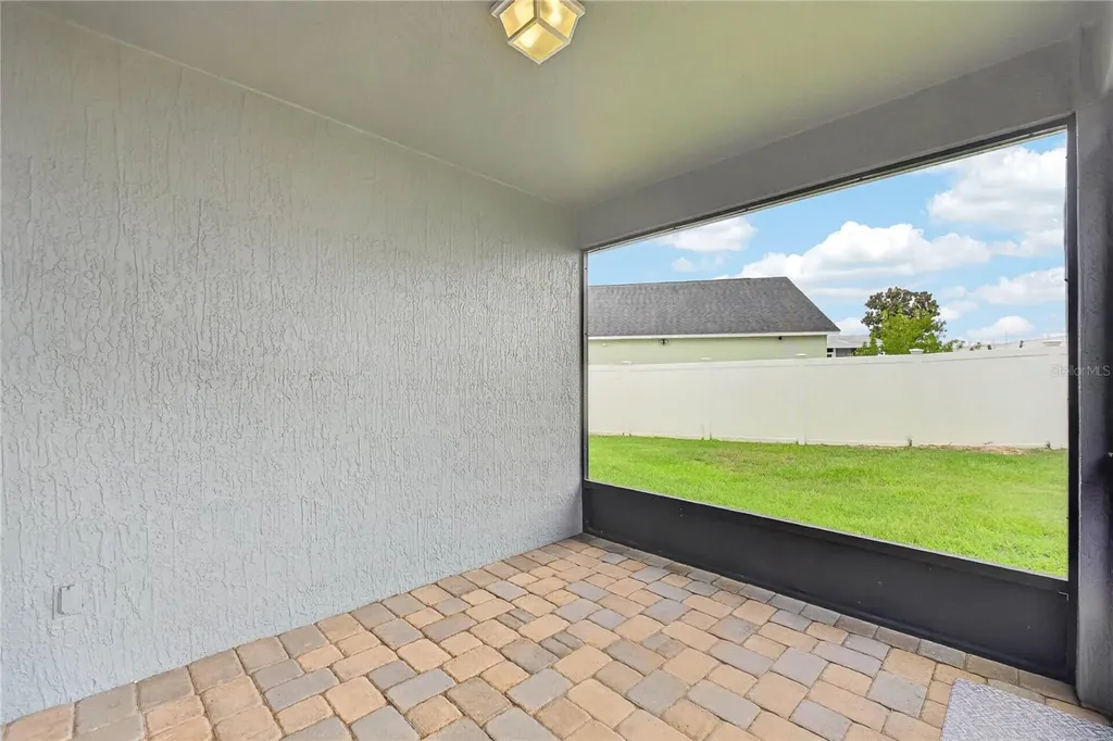 402 Delancey Drive Davenport FL 33837