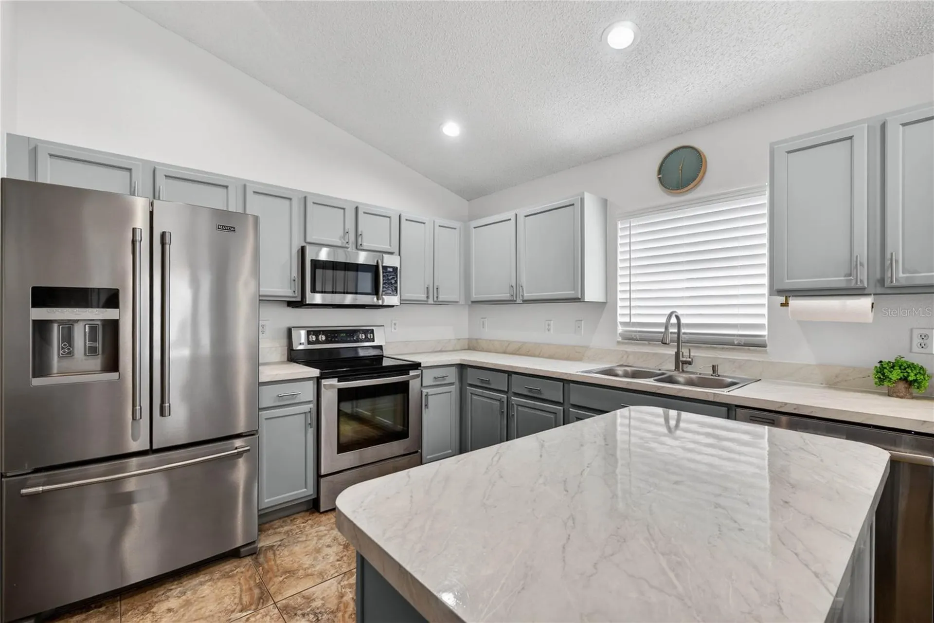 402 Delancey Drive Davenport FL 33837