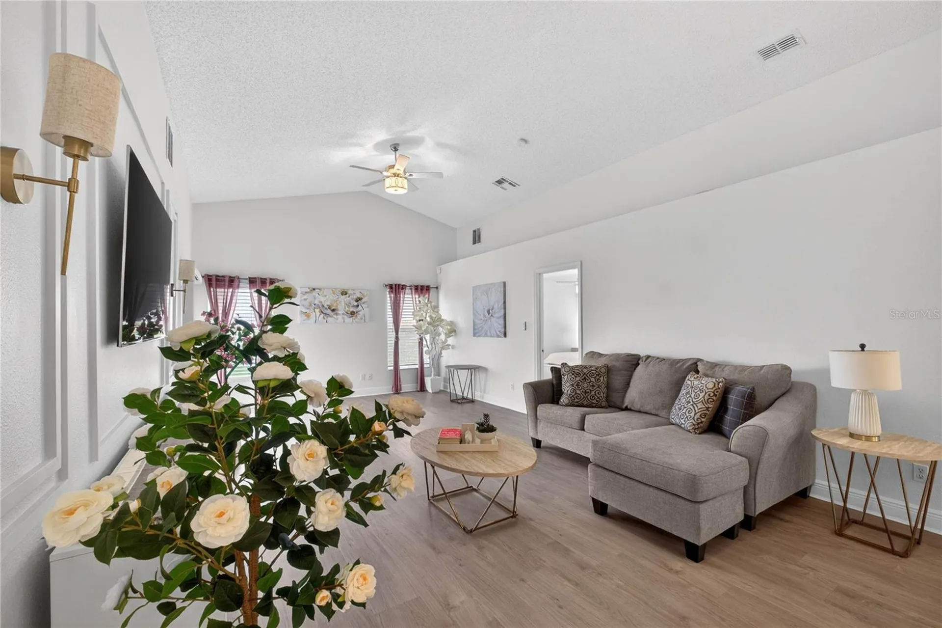 402 Delancey Drive Davenport FL 33837