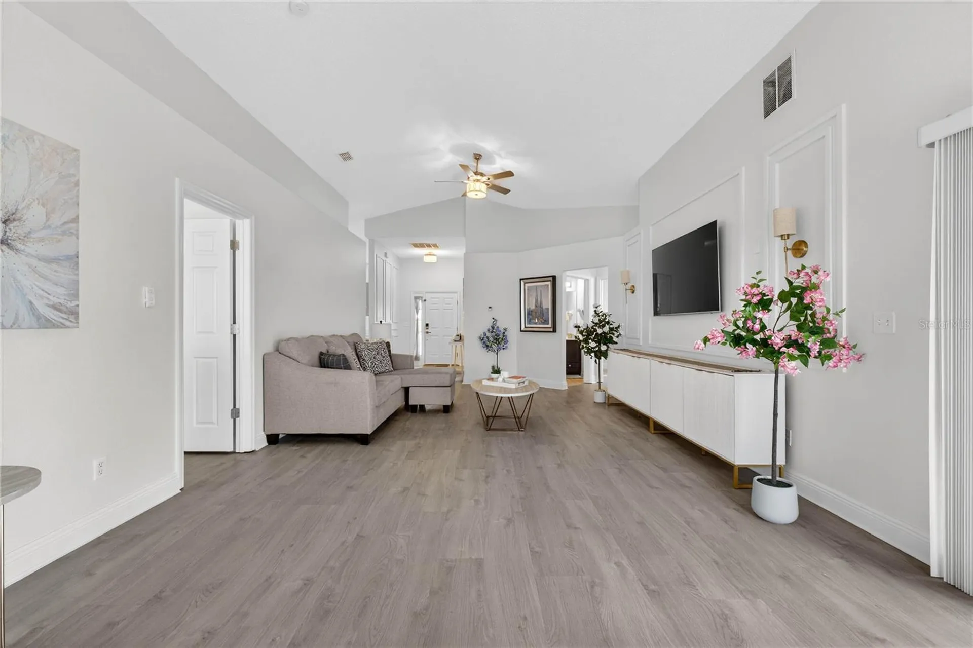 402 Delancey Drive Davenport FL 33837