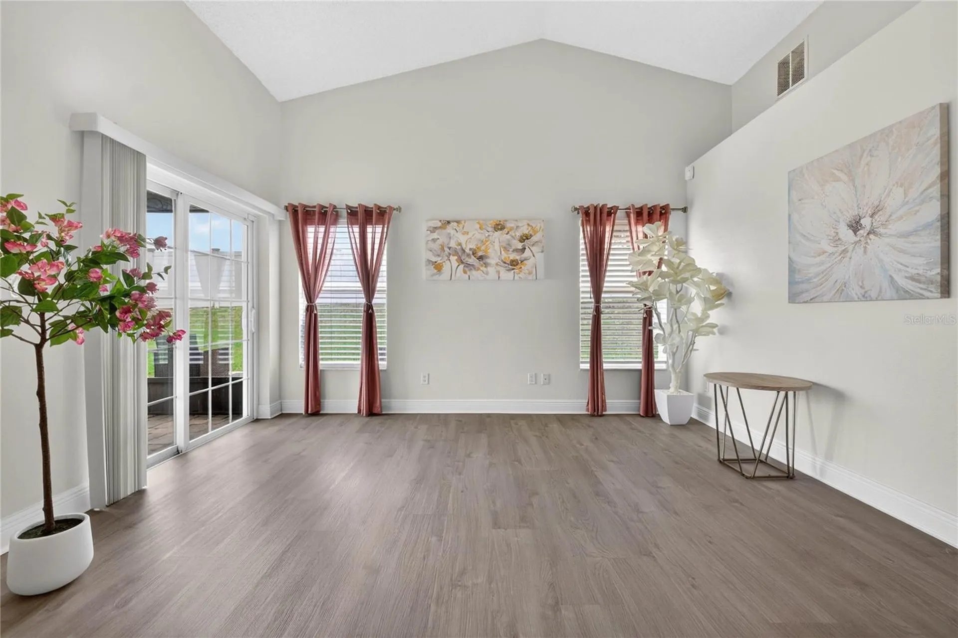 402 Delancey Drive Davenport FL 33837