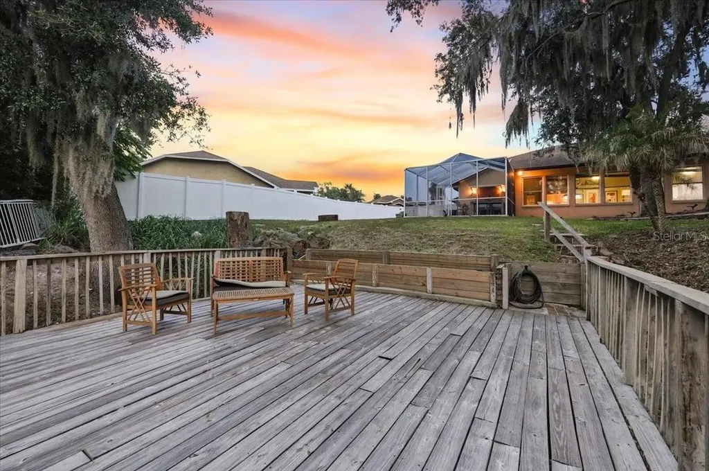 448 Lake Harris Drive Lakeland FL 33813