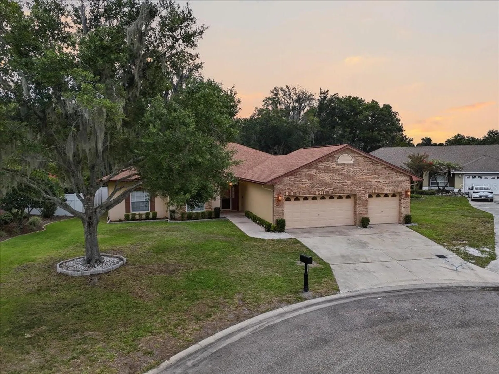 448 Lake Harris Drive Lakeland FL 33813