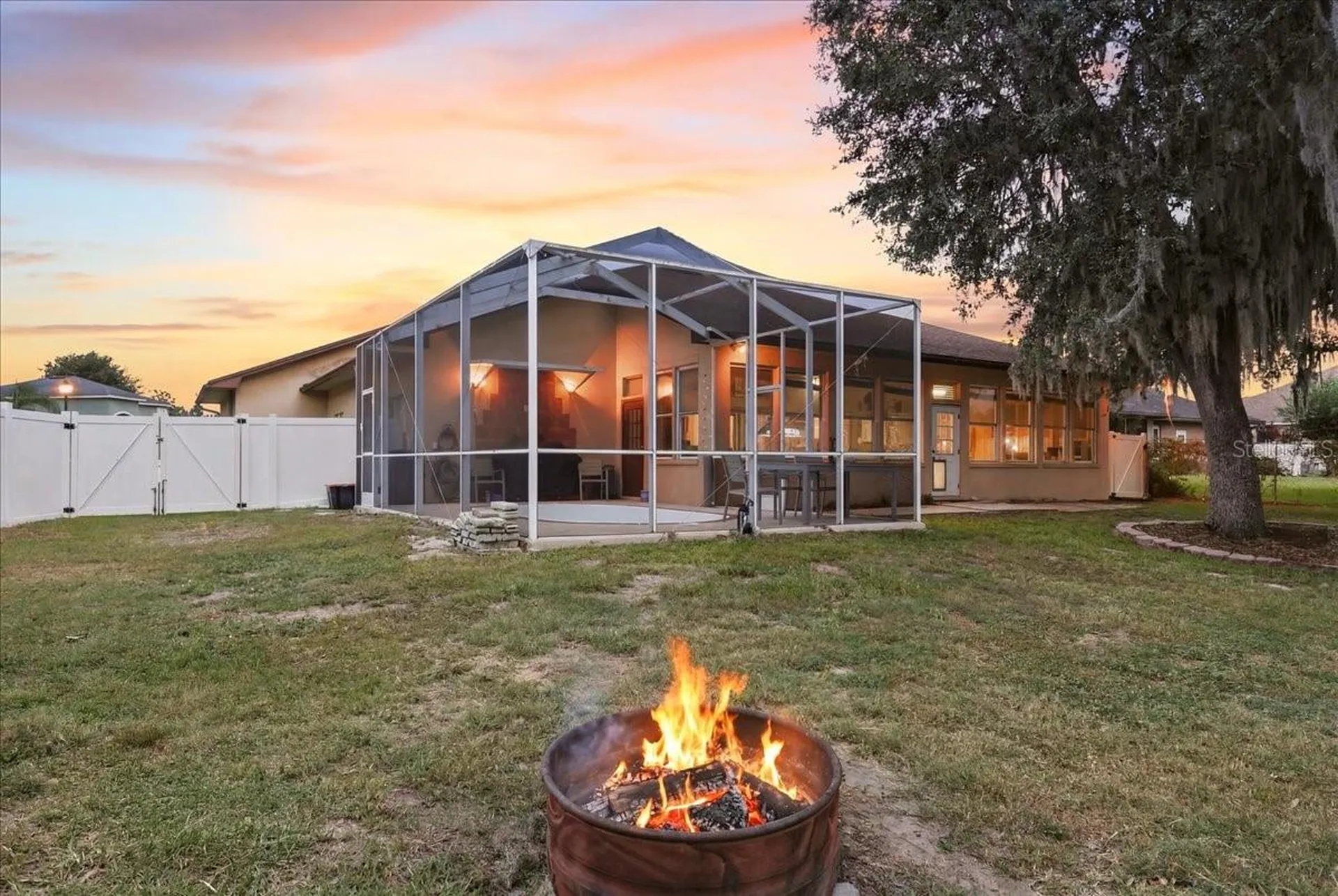 448 Lake Harris Drive Lakeland FL 33813