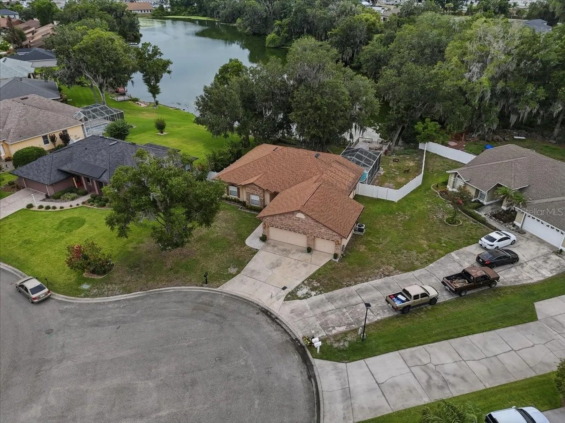 448 Lake Harris Drive Lakeland FL 33813