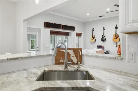 448 Lake Harris Drive Lakeland FL 33813