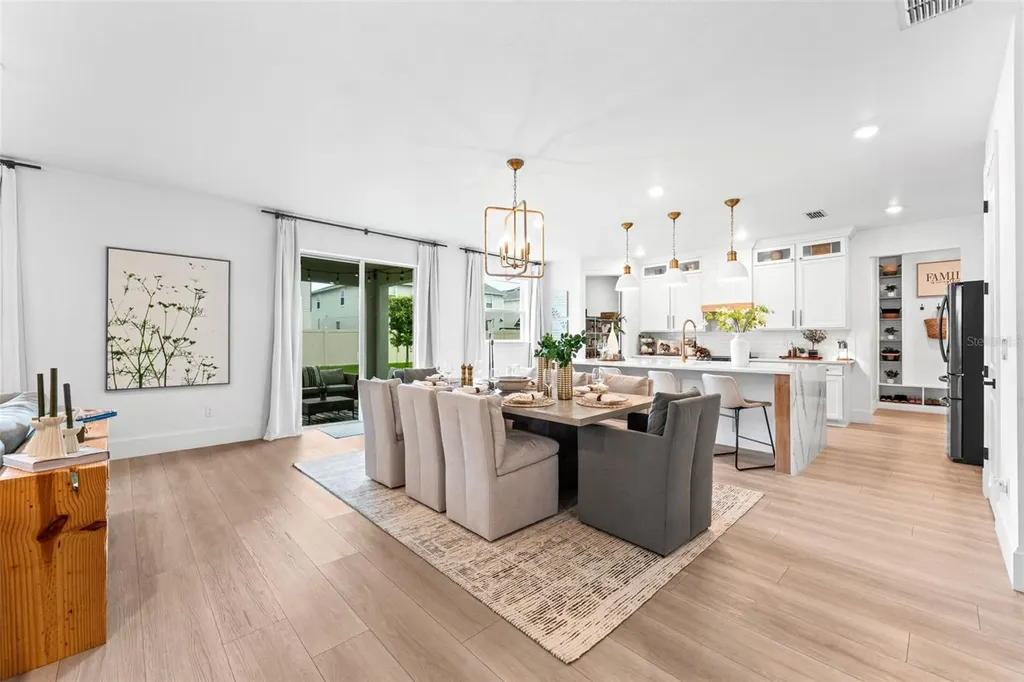 2640 Hilltop Loop Apopka FL 32712