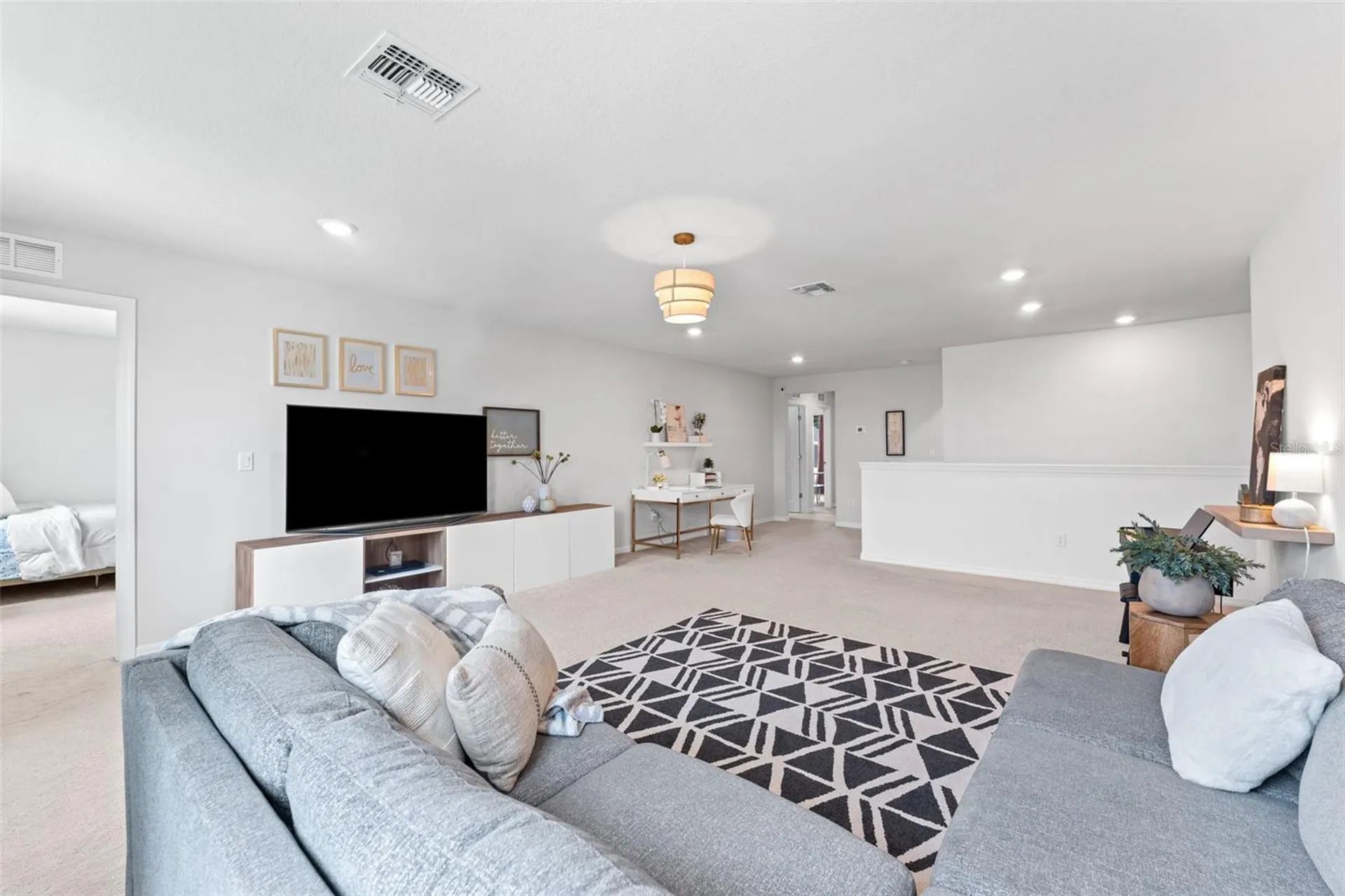 2640 Hilltop Loop Apopka FL 32712