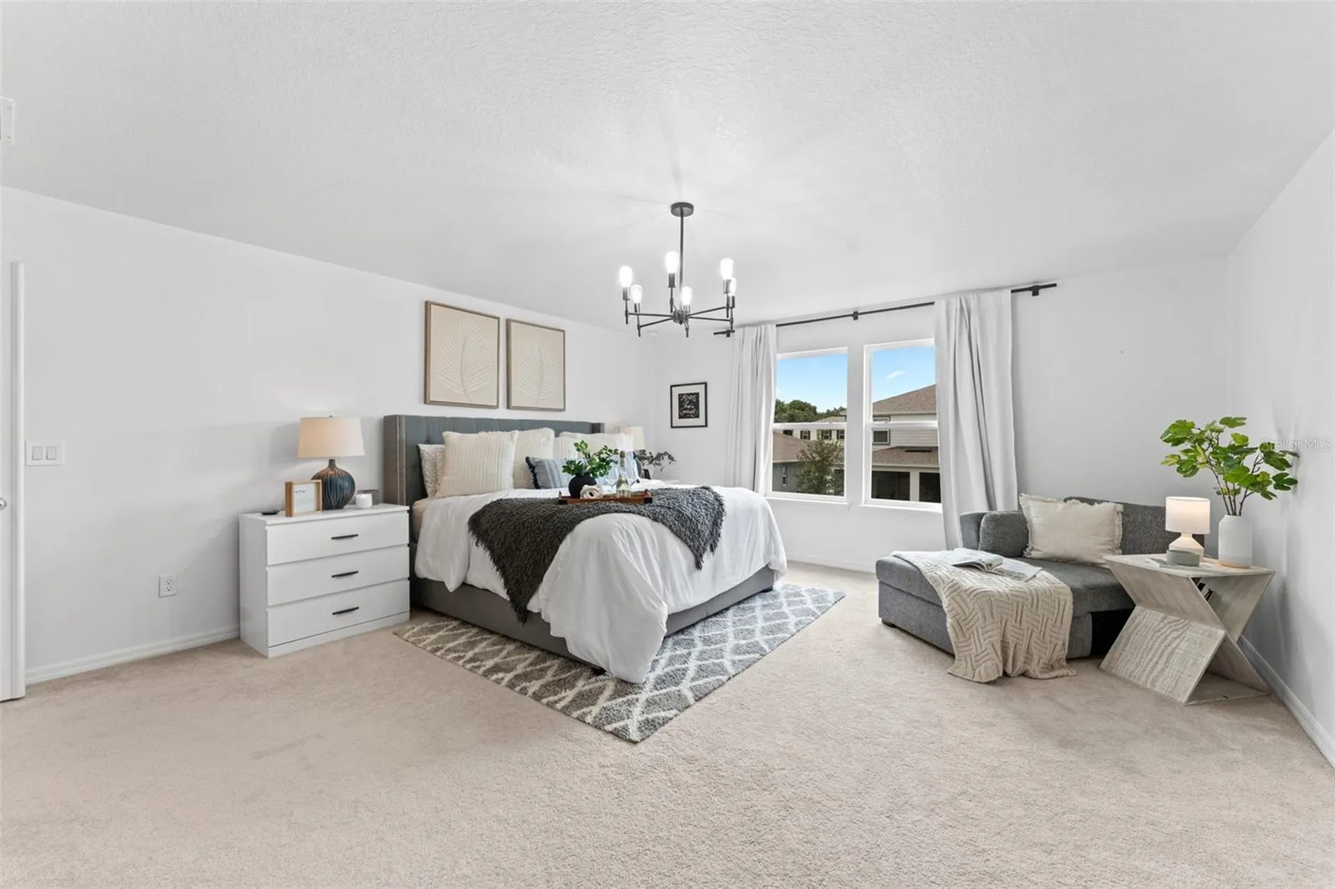 2640 Hilltop Loop Apopka FL 32712