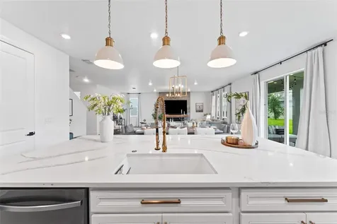 2640 Hilltop Loop Apopka FL 32712