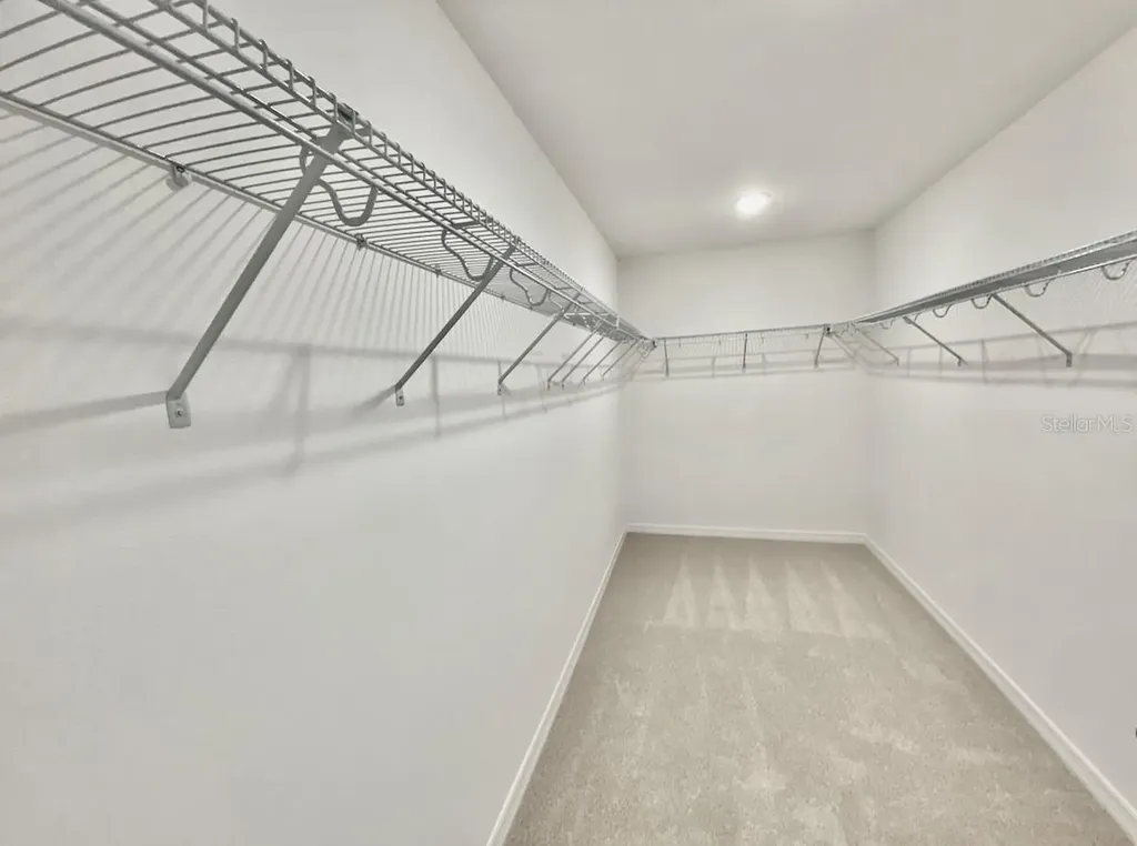 924 Avenal Lane Davenport FL 33837