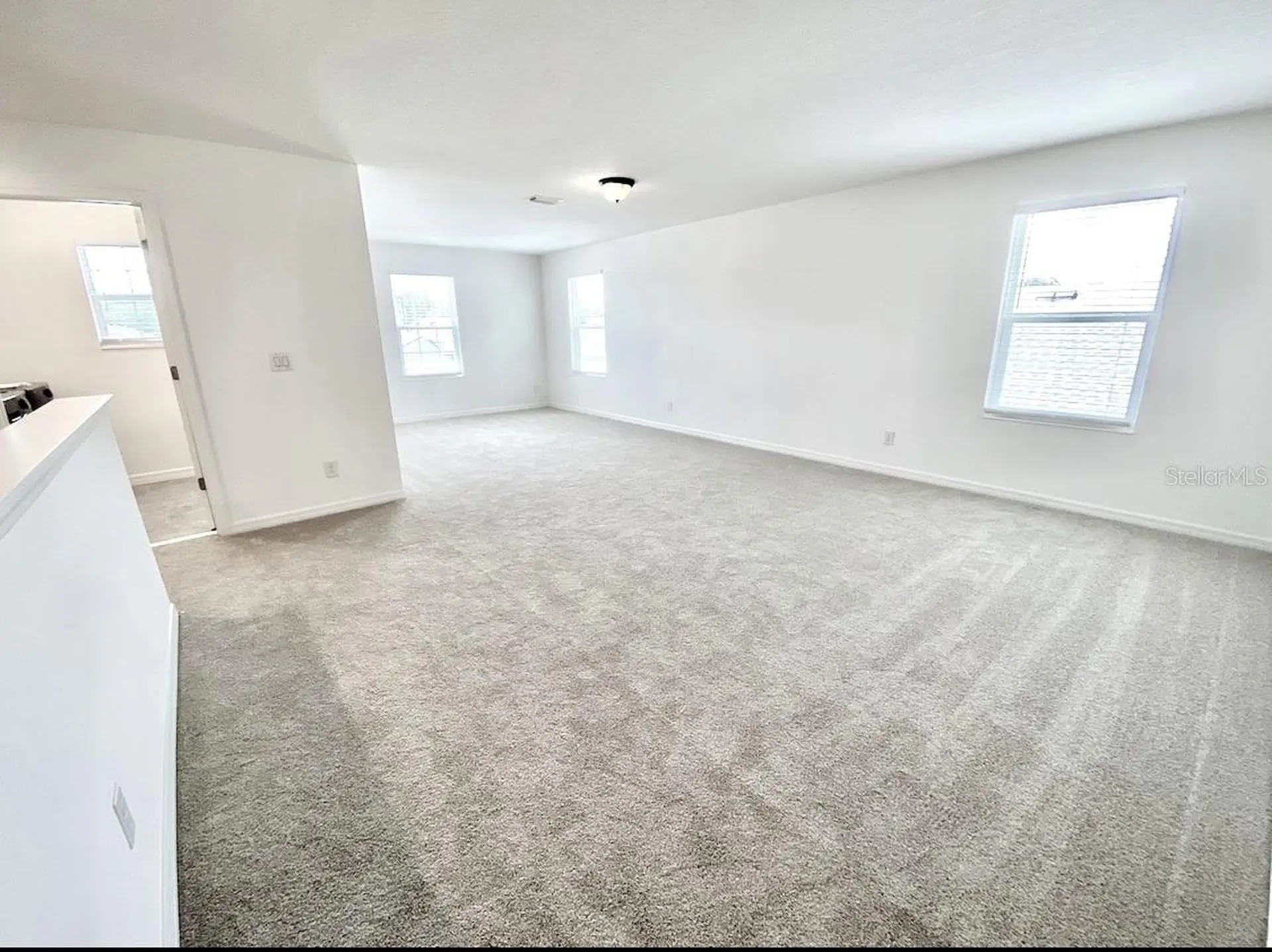 924 Avenal Lane Davenport FL 33837