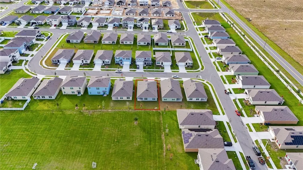 1811 Silverbell Loop Haines City FL 33844
