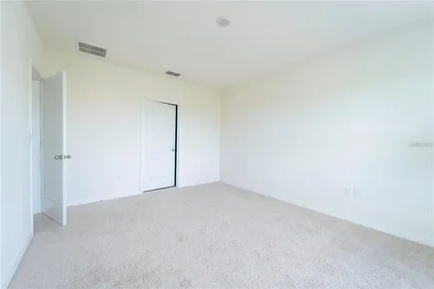 1811 Silverbell Loop Haines City FL 33844