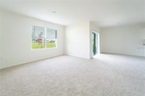 1811 Silverbell Loop Haines City FL 33844