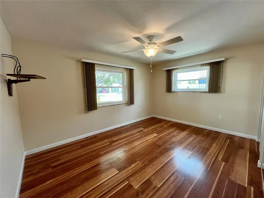 704 Torrey Pines Avenue Sun City Center FL 33573