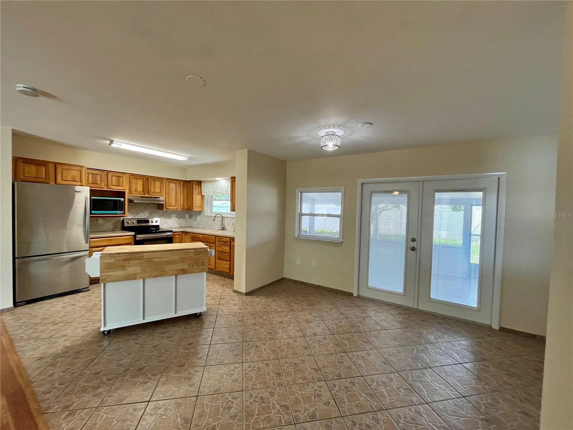 704 Torrey Pines Avenue Sun City Center FL 33573