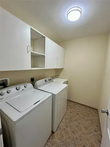 704 Torrey Pines Avenue Sun City Center FL 33573
