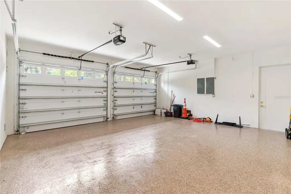 3800 Flores Avenue Sarasota FL 34239