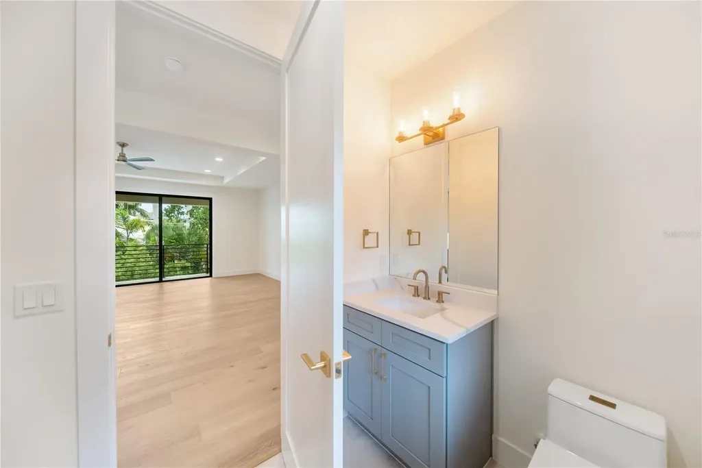 3800 Flores Avenue Sarasota FL 34239