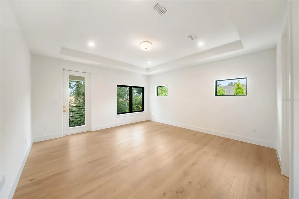 3800 Flores Avenue Sarasota FL 34239