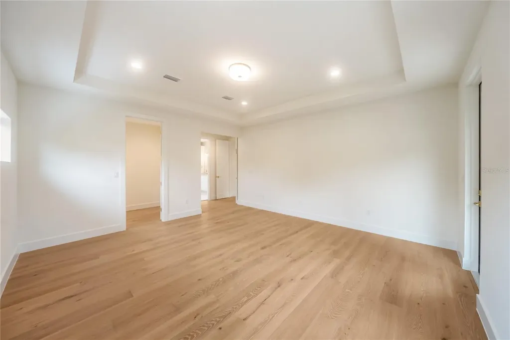 3800 Flores Avenue Sarasota FL 34239