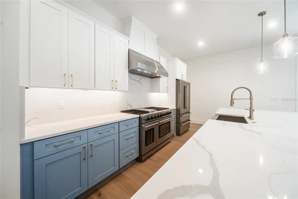3800 Flores Avenue Sarasota FL 34239